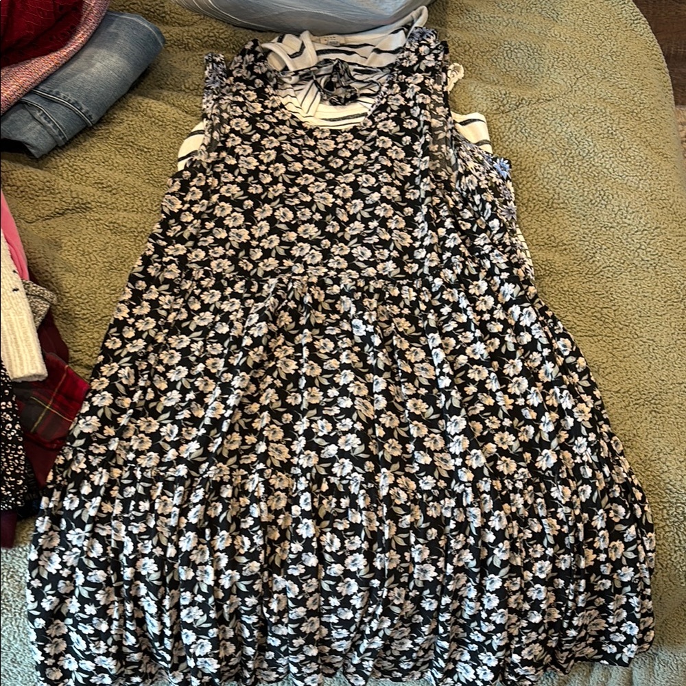Floral Sleeveless Dress